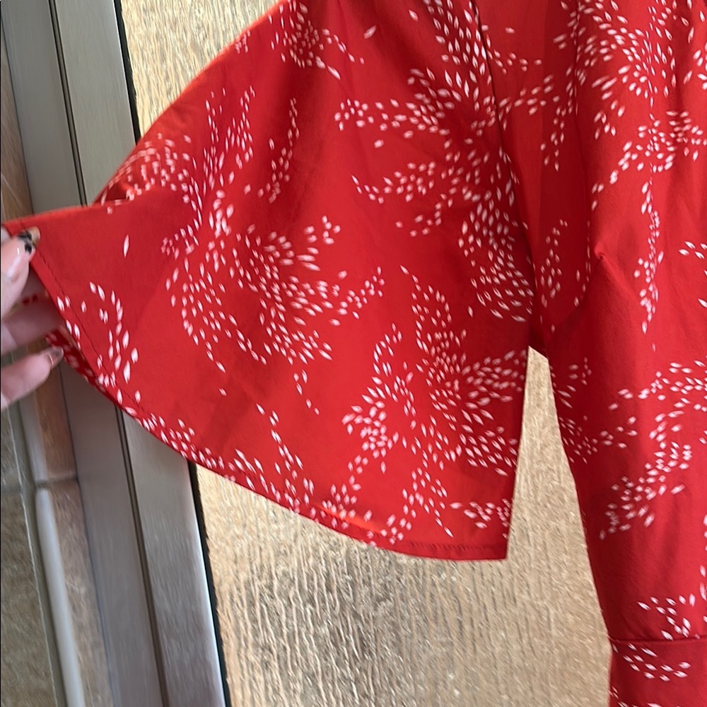 Elegant Red Ruffle Dress - Picture 3 of 6